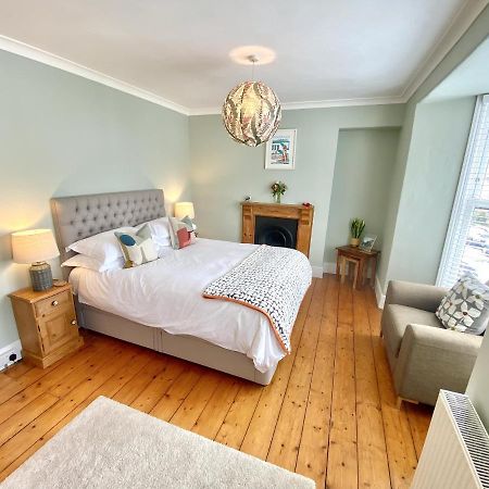 Spacious, seaside, Victorian home Bay View Terrace, Penzance Exterior foto