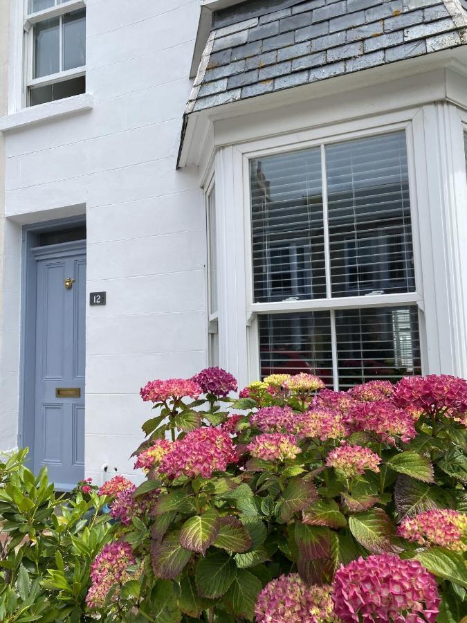 Spacious, seaside, Victorian home Bay View Terrace, Penzance Exterior foto